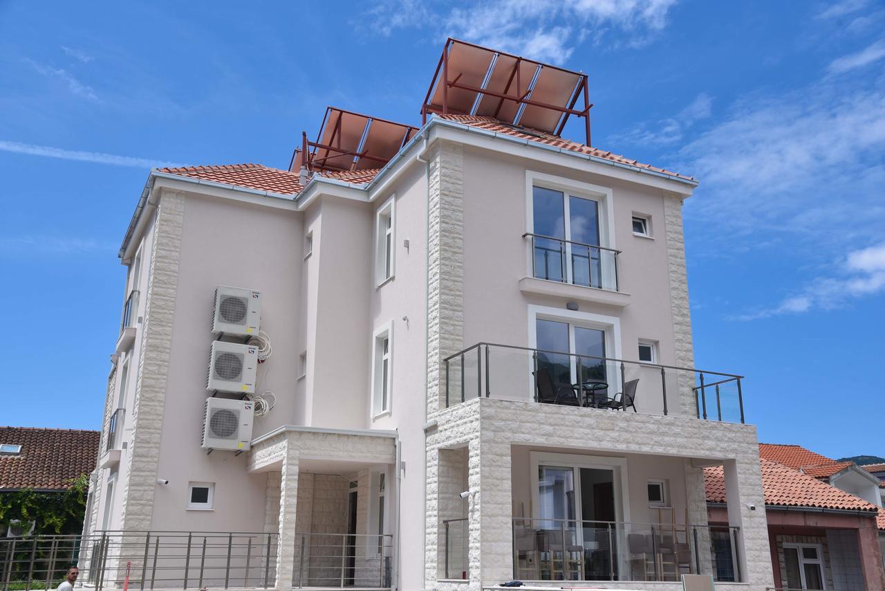 Apartment L Palace Budva Exteriör bild
