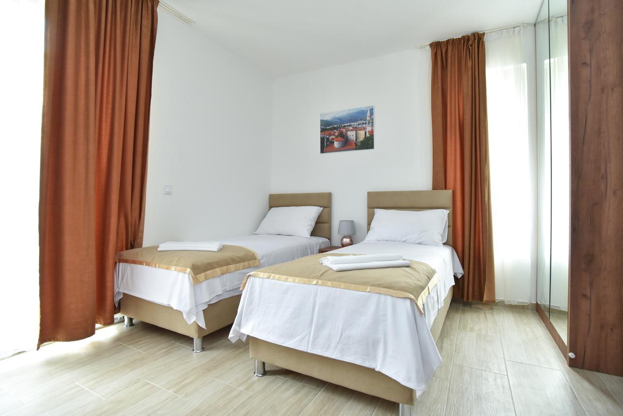 Apartment L Palace Budva Exteriör bild
