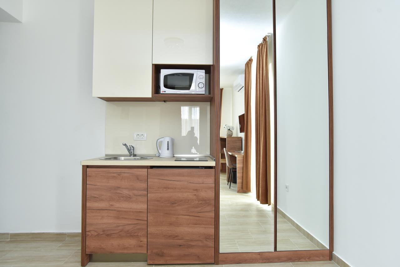 Apartment L Palace Budva Exteriör bild