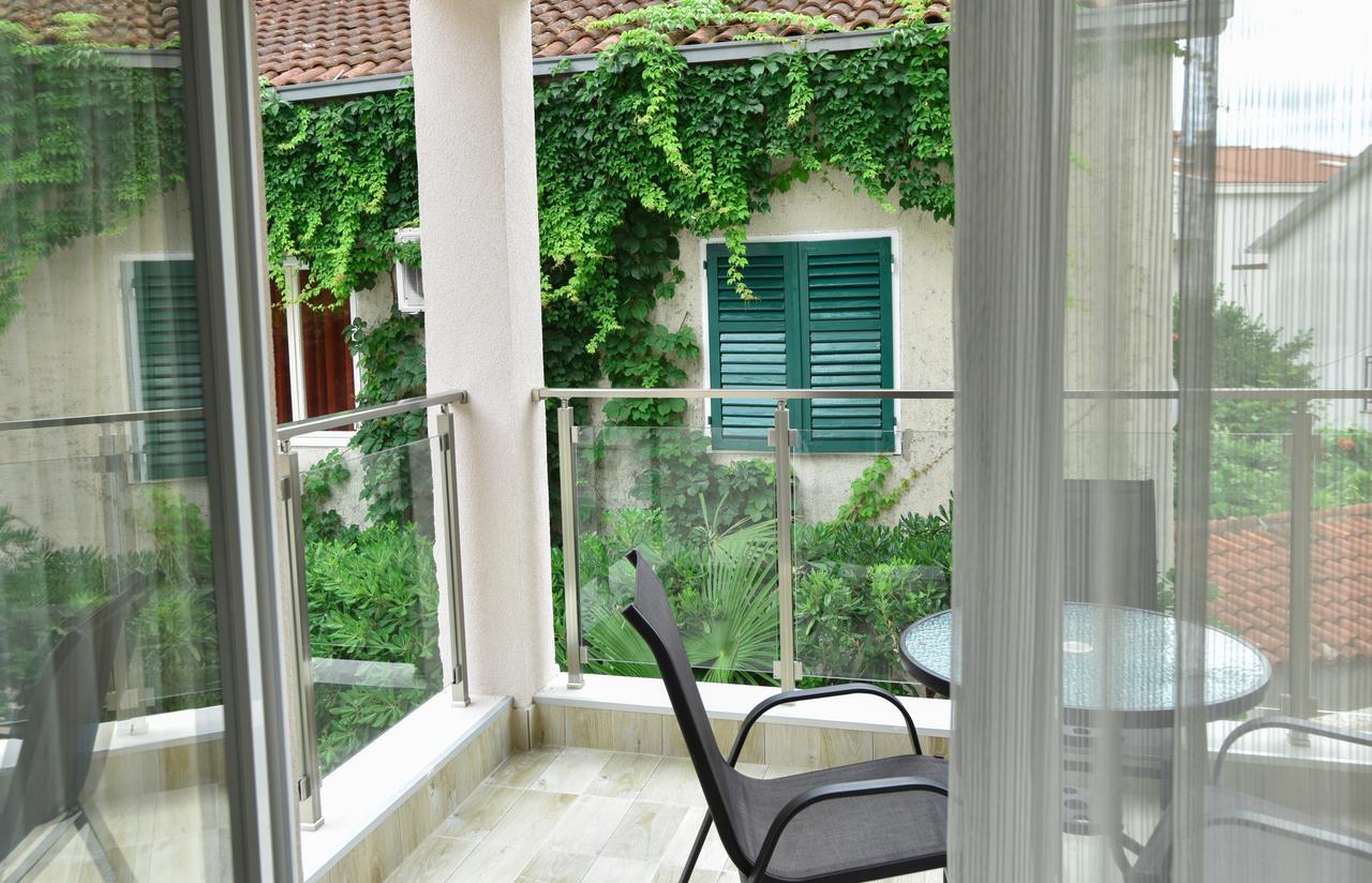 Apartment L Palace Budva Exteriör bild