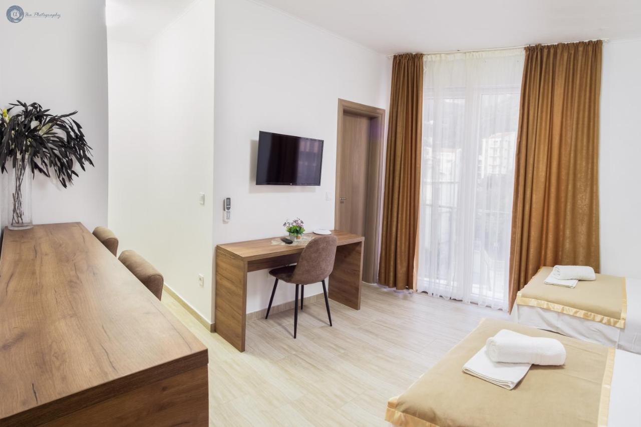 Apartment L Palace Budva Exteriör bild